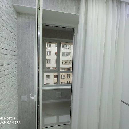 Vip Apartment For Lovers In Chişinǎu Buitenkant foto